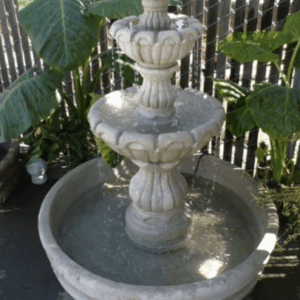 Pamplona  Ftn MD w/ 4ft pond